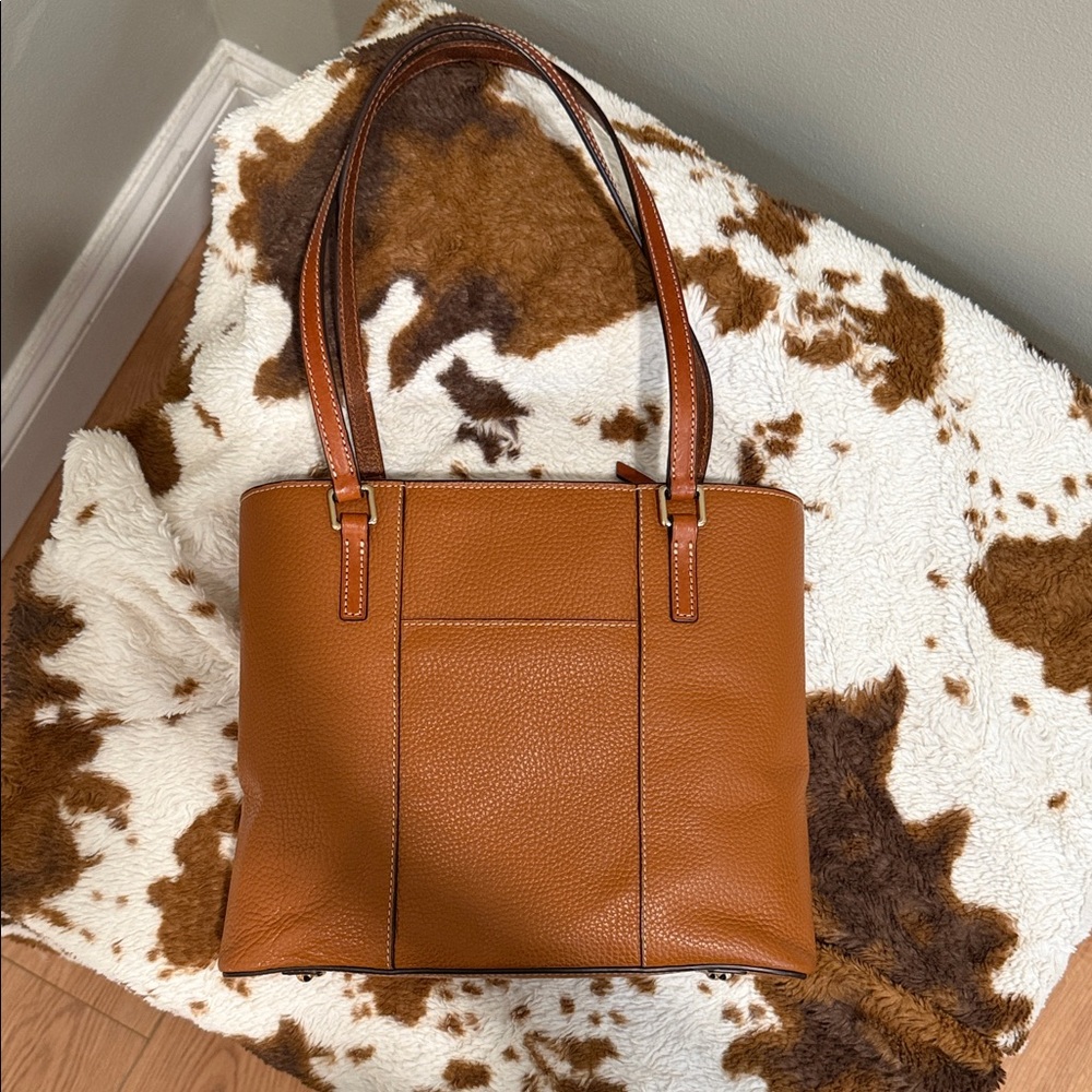 Dooney & Bourke French Caramel Lexington Pebble Grain Leather Tote Bag/ Like New - Picture 12 of 16